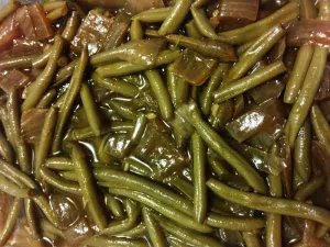April's crockpot green beans